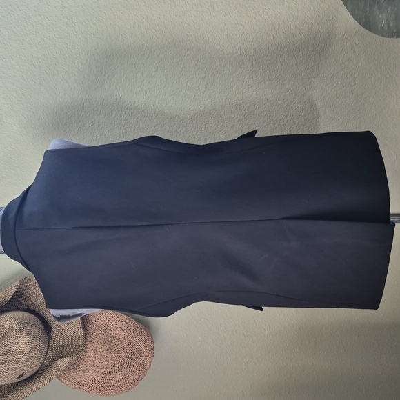 Gap - Picture 2 of 4